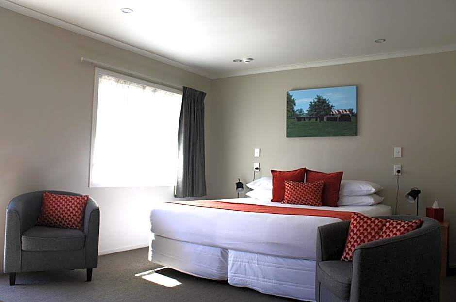 Albert Court Motor Lodge