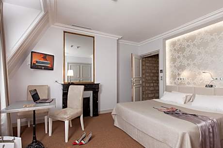 Superior Double Room - "Alice"