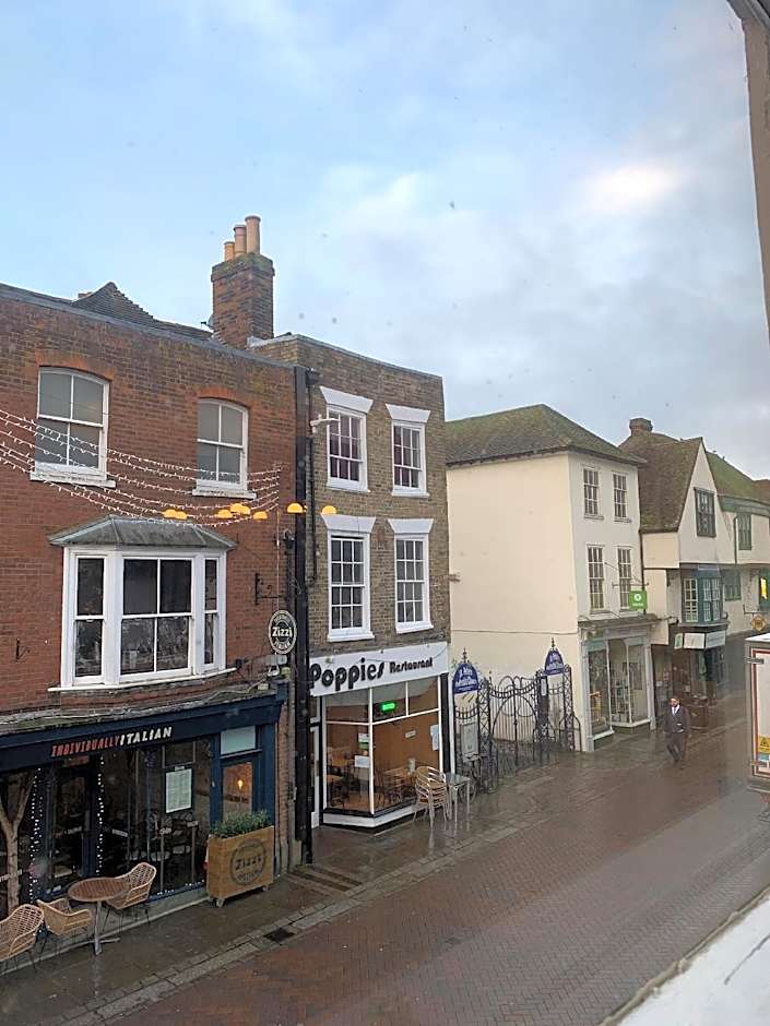 Pilgrims Hotel