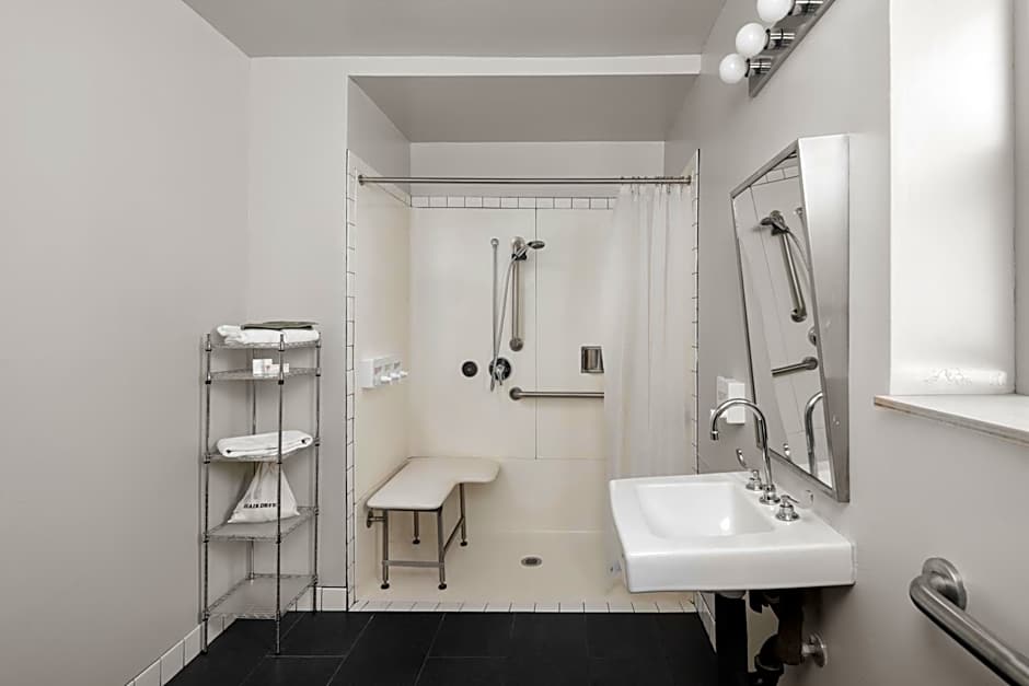 The Coachman Hotel