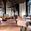 Motel One Düsseldorf-Hauptbahnhof