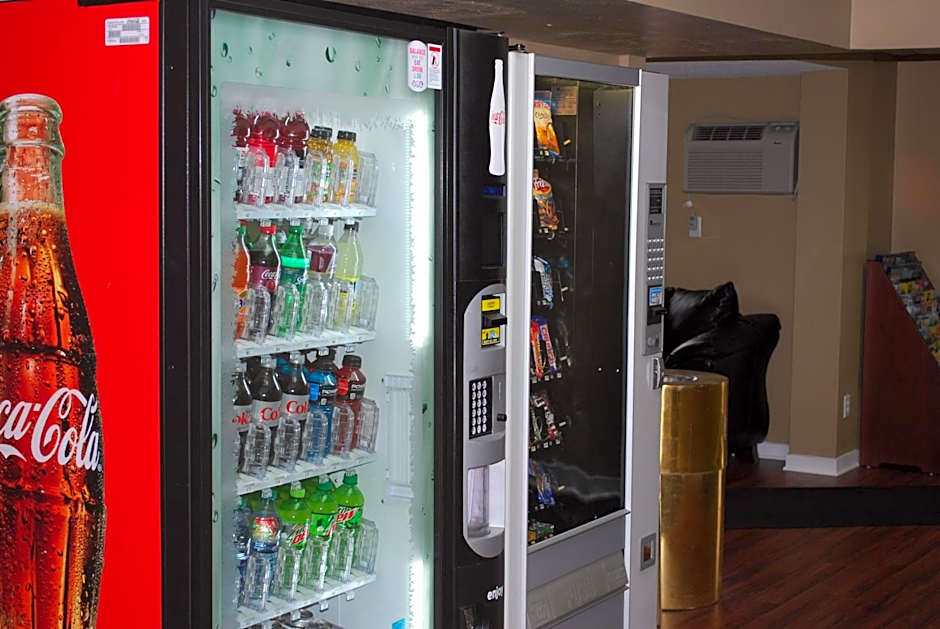 Super 8 by Wyndham Eau Claire WI