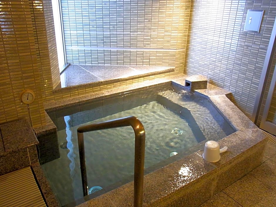 Tsuruga Manten Hotel Ekimae