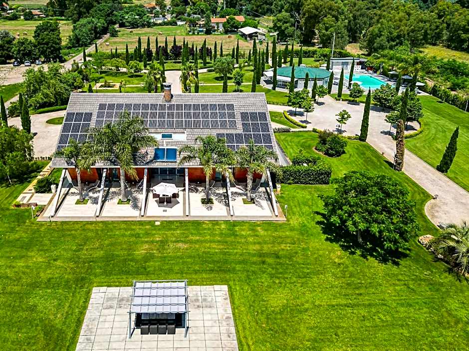 Casale Delle Ronde B&B