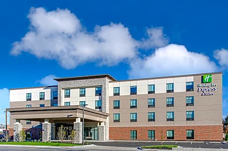 Holiday Inn Express & Suites - Atchison By IHG