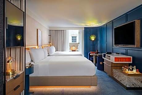 Queen Room with Two Queen Beds and Balcony