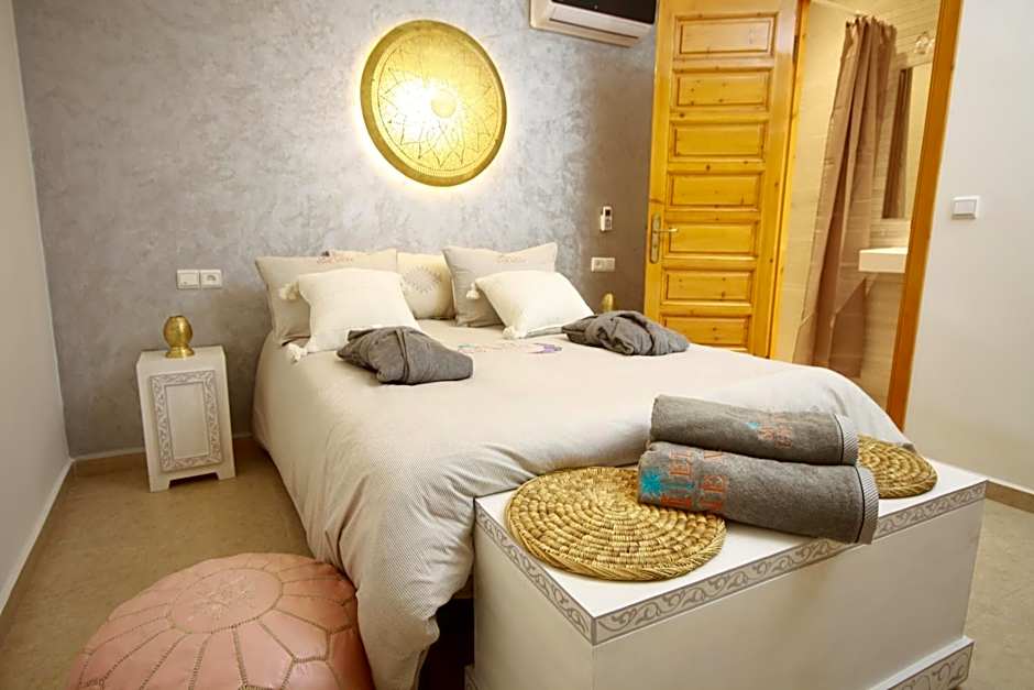 RIAD Miel & Une Nuit