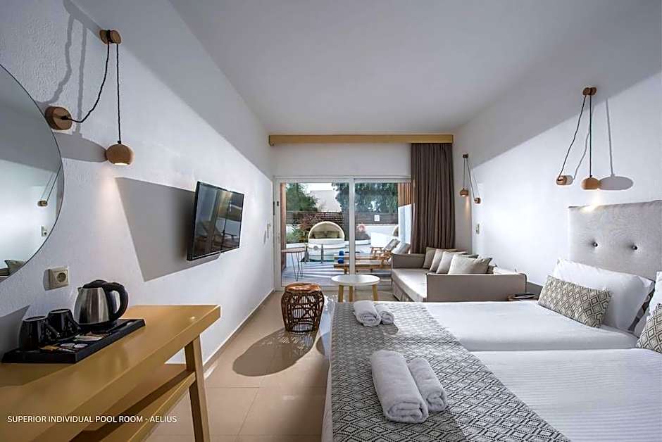 Lavris Hotels