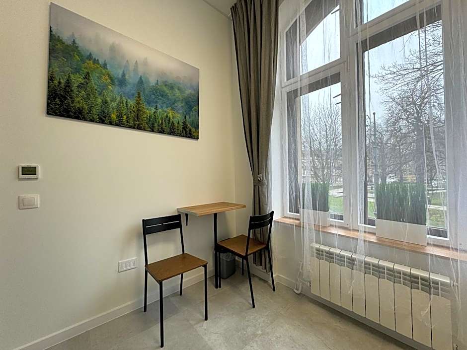 Green Hostel Katowice - 24h Parking