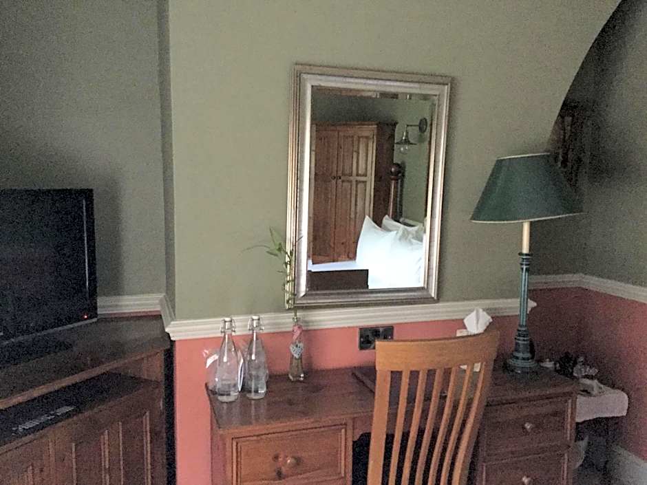 Ash Farm Country House