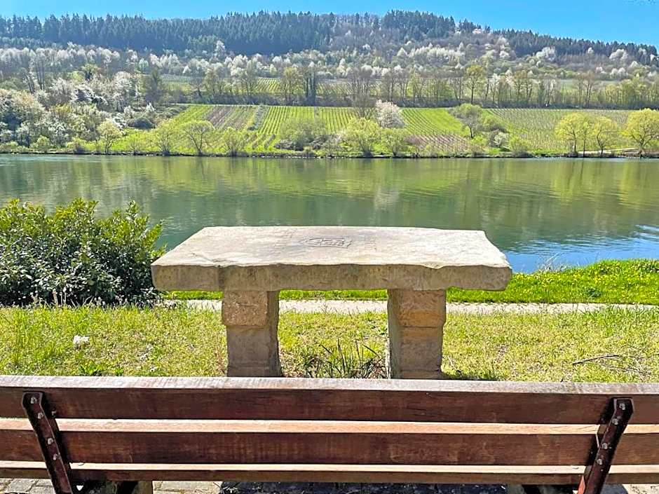 Boutique Guesthouse Das WOHLGEMUTH HEIM Mosel Weingut