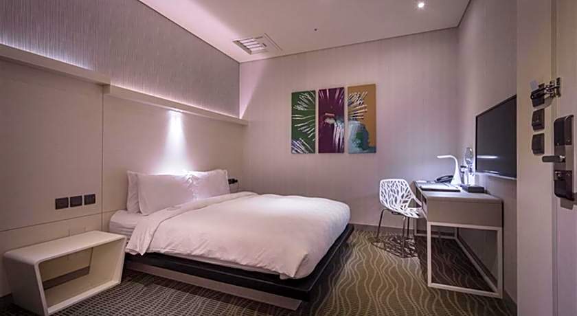 Taipei 101 Sparkle Hotel