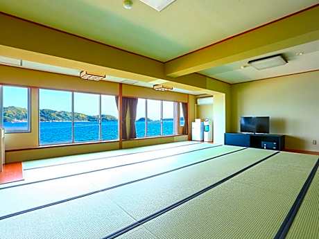 Standard Japanese-Style Room with 20 Tatami, Shared Bathroom, Non-Smoking