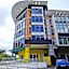 OYO 714 Arina Hotel