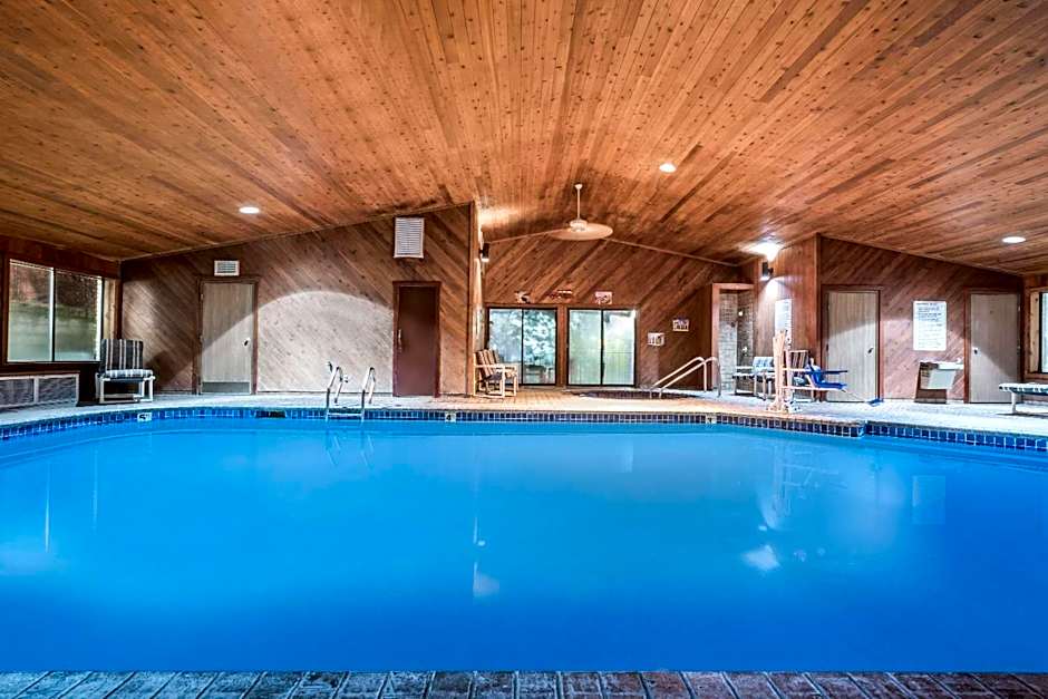 Days Inn by Wyndham Black River Falls