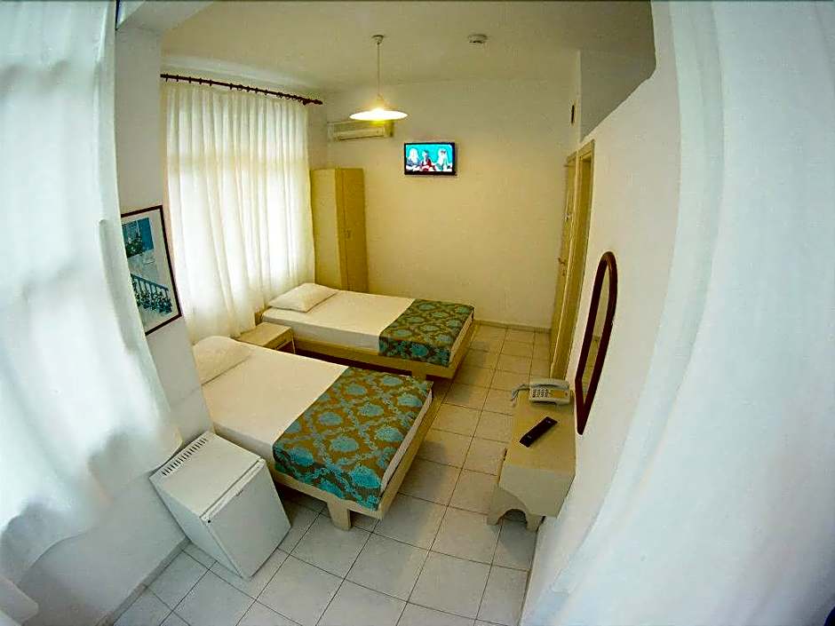 Kleopatra Carina Hotel