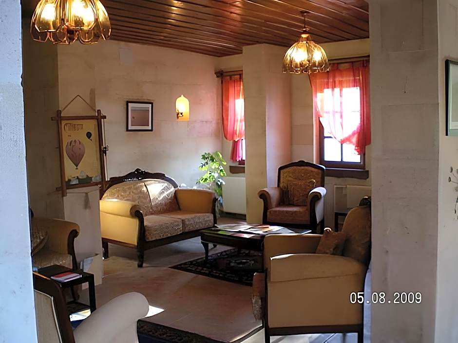 Nature Park Cave Hotel