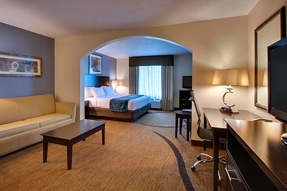 Wingfield Inn & Suites
