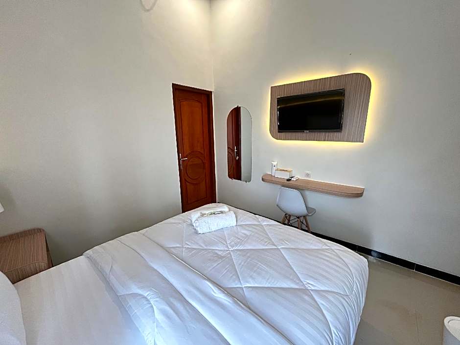 JENGGO Riverside RedPartners Kampung Inggris Pare