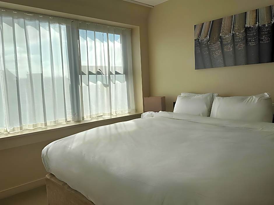 Hotel Xanadu