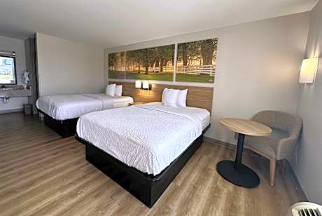 Suite with Two Double Beds - Non-Smoking