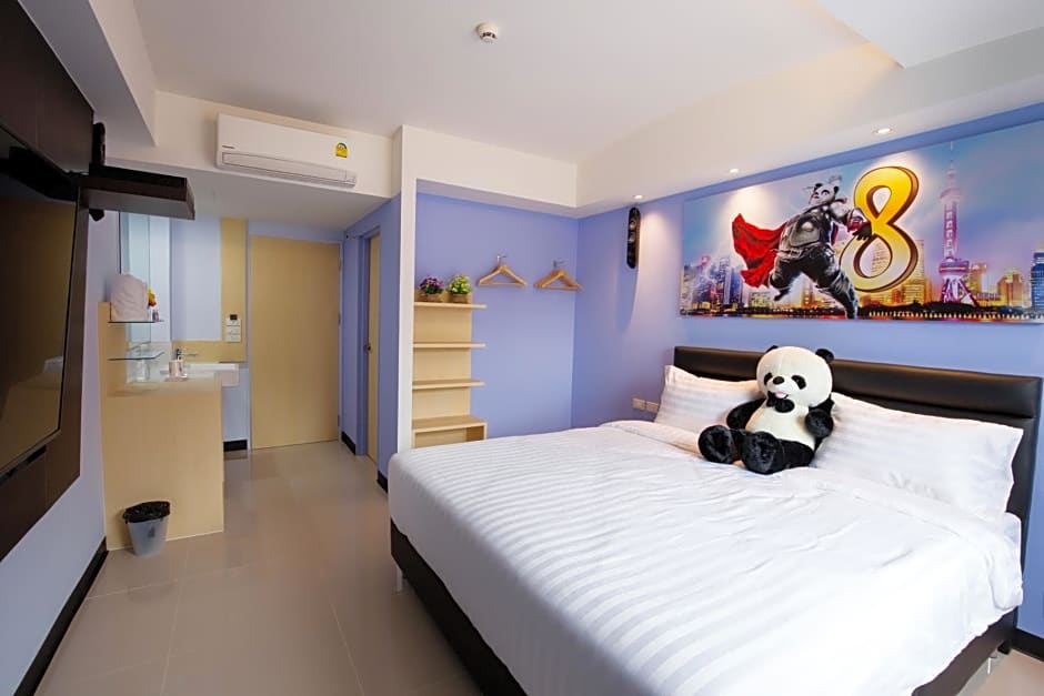 Lucky panda Hotel