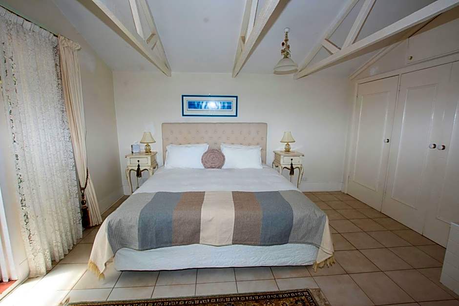 Rosebridge House Bed & Breakfast