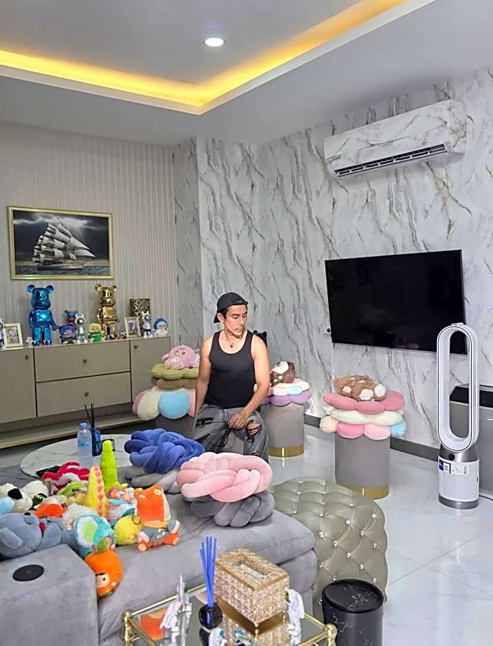 51 Suanplu Residence