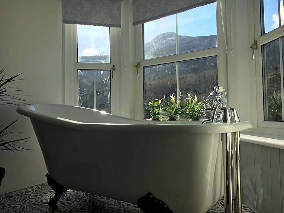 Rosebank House Bed & Breakfast