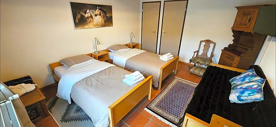 Miramont Horse Trekking Hostel