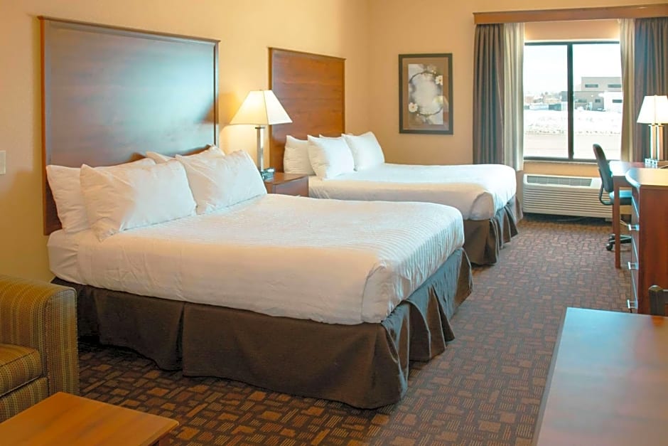 Grand Forks Lodge and Suites