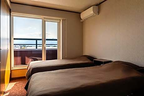 Twin Room with Shared Bathroom