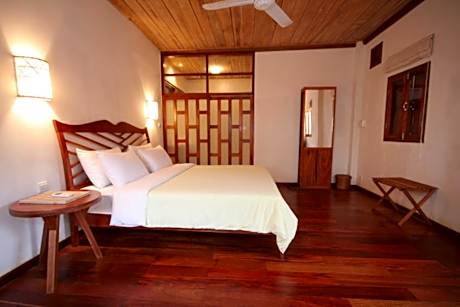 Studio Double or Twin Room - Vanida Residence