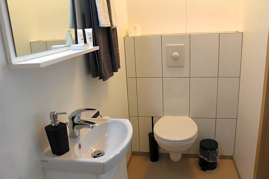 North West Restaurant & Guesthouse
