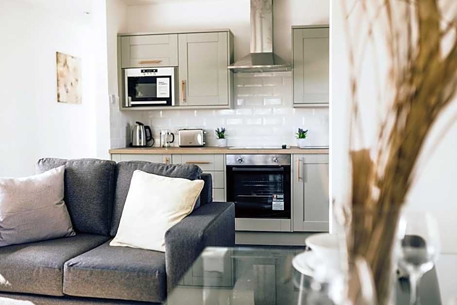 Hideaway by Liv Retreats