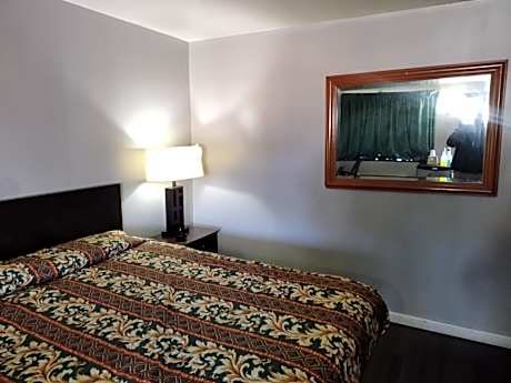 Budget Inn and Suites Mount Ephraim