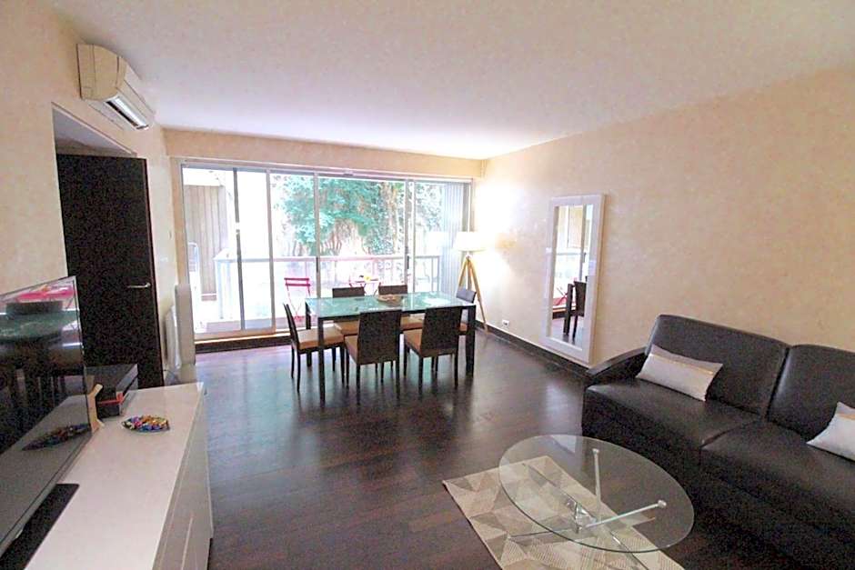 Short Stay Paris Apartments