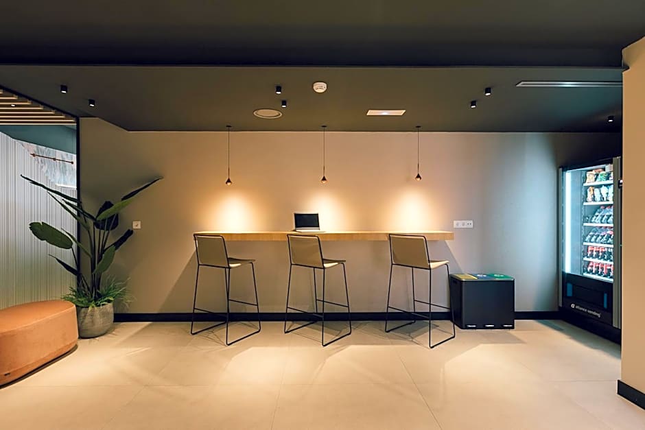 Palau Suites & Apartments