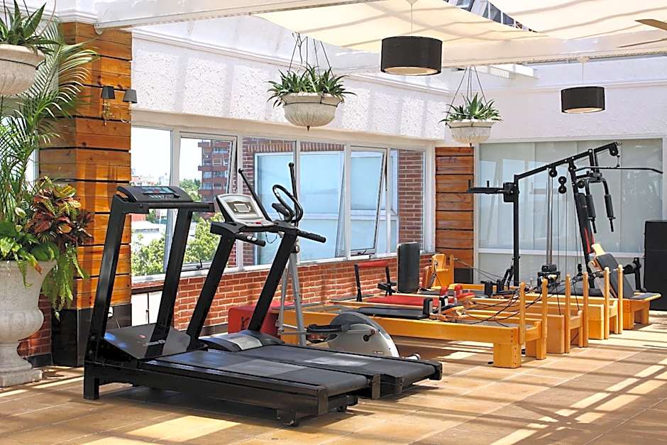 Ramada by Wyndham Buenos Aires