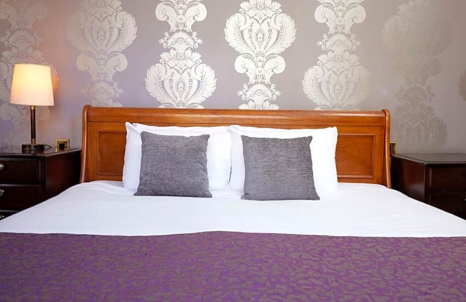 Fountain Inn by Greene King Inns