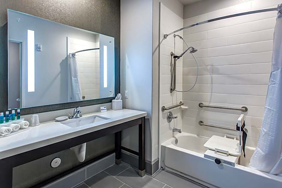 Holiday Inn Express & Suites Gatesville By IHG