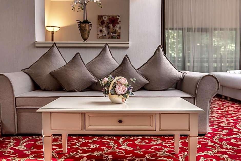 Rediu Hotel & Restaurant