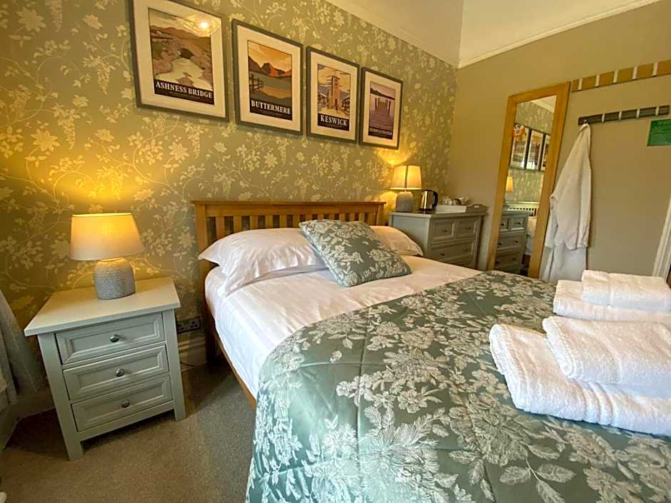 Lakeside Country Guest House