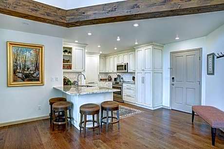 Premium 2 Bedroom Condominium