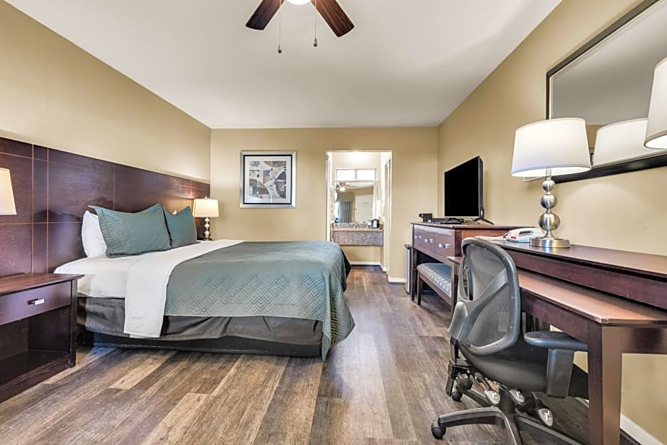 Scottish Fairway Inn
