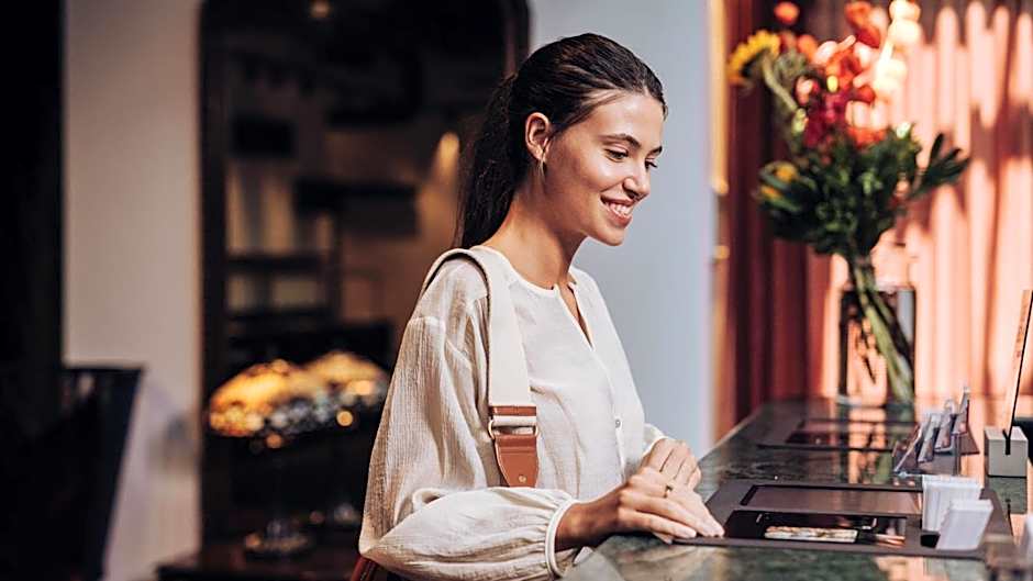 Ruby Ella Hotel Cologne By IHG