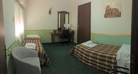 Superior Quadruple Room