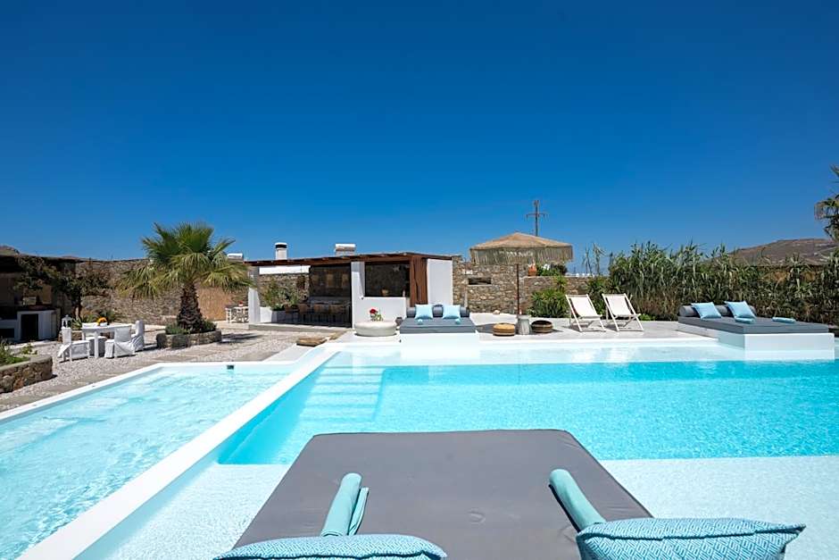 Myconian Theros Luxury Suites