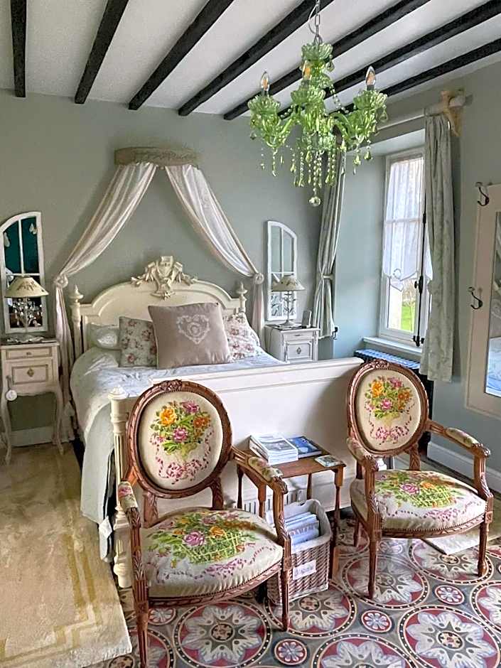 The Old Farm of Amfreville Chambre d' Hotes & Table d' Hotes
