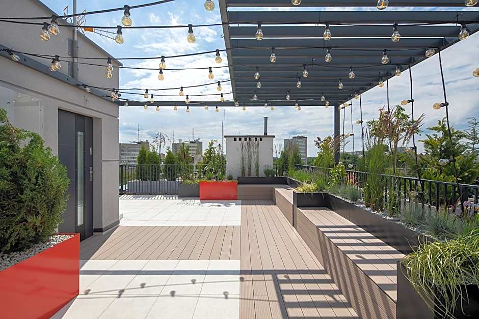 TOP Garden Aparthotel
